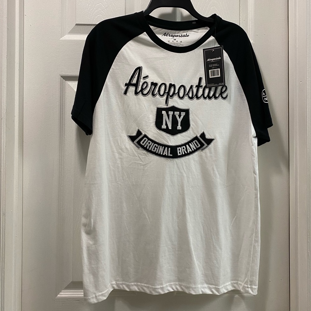 Aeropostale T-shirt 🔥NEW‼️Hot DEALS ‼️‼️😉